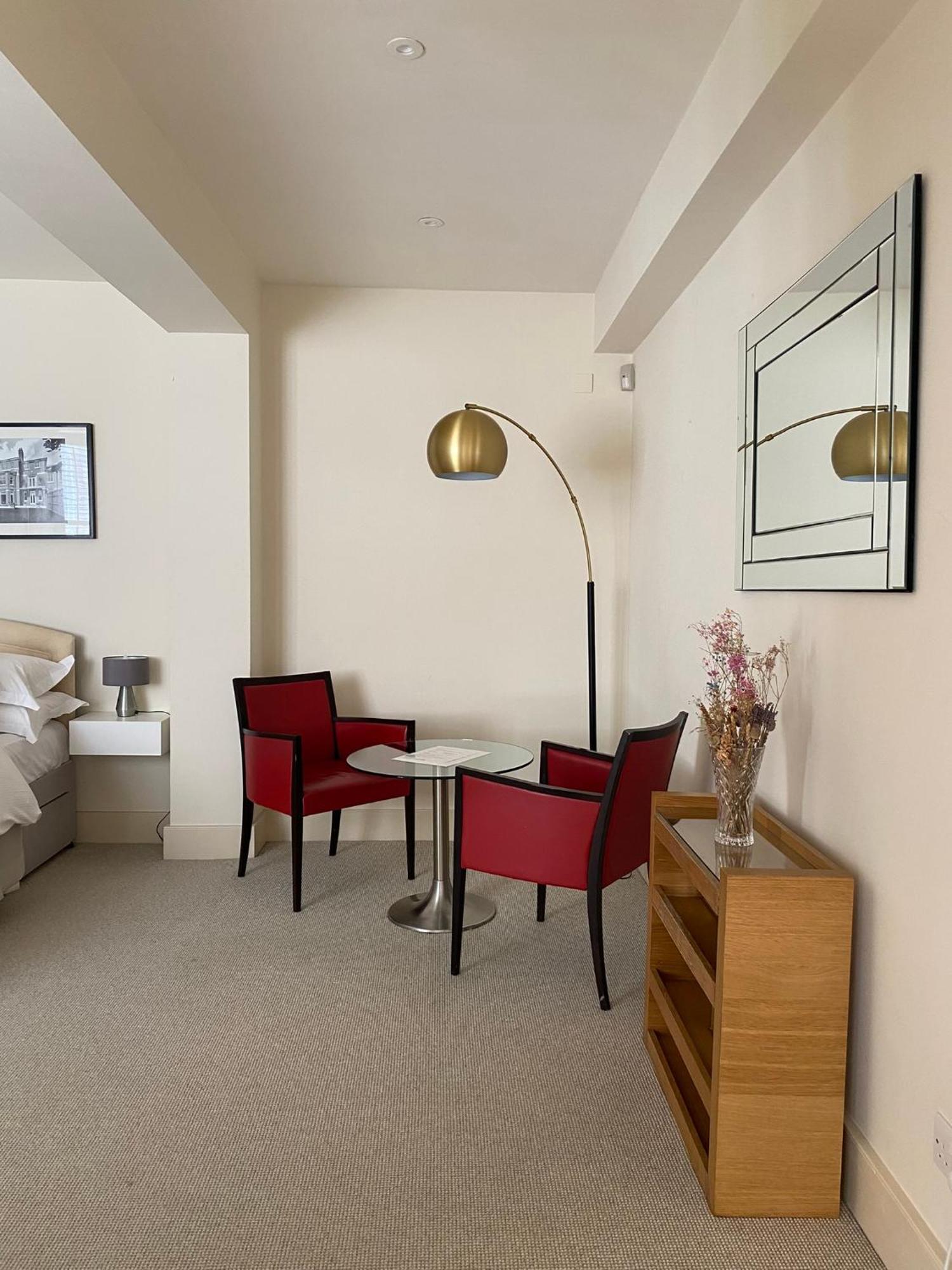 Belgravia Apartments Лондон Екстериор снимка